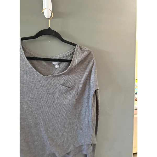 Aerie Gray Waffle Knit Thermal Long Sleeve V-Neck Pocket Top XS Relaxed‎ Fit - Image 3