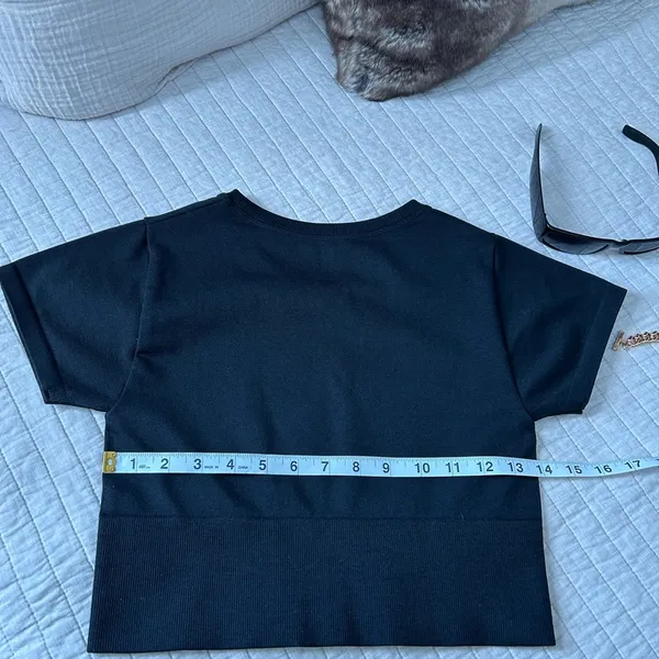 Aerie Offline black seamless workout lounge crop tee shirt S​ - Image 4