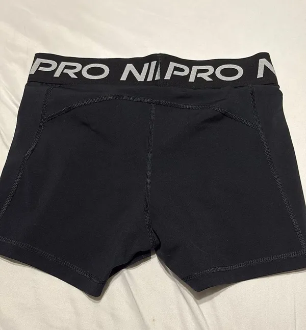 Nike Pros Black - Image 3