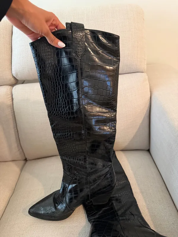 Princess Polly Boots Black - Image 2