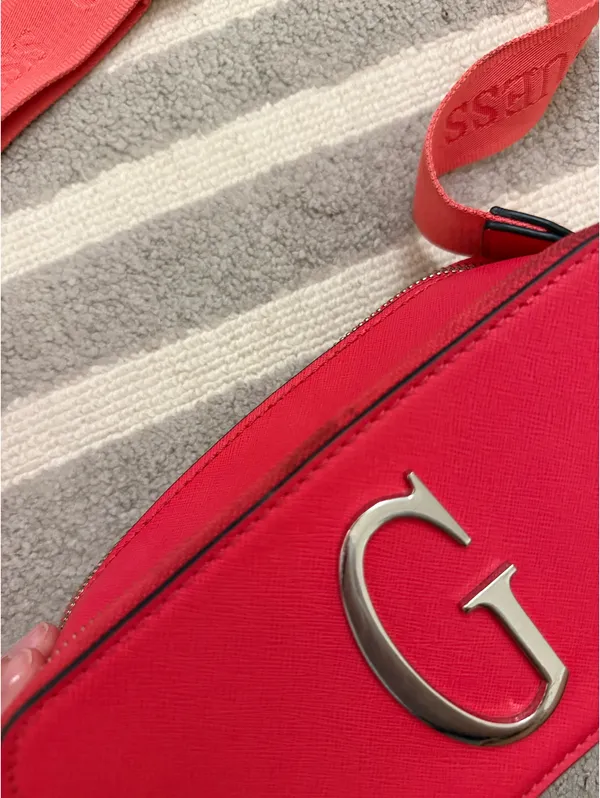 Guess hot pink satchel bag - Image 3
