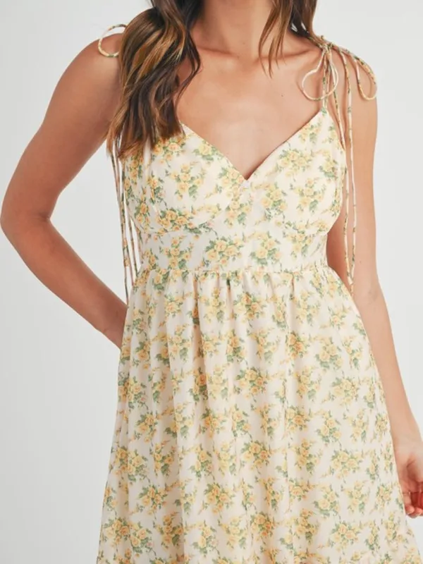 Floral print double self tie spaghetti strap tiered midi dress. Medium - Image 4