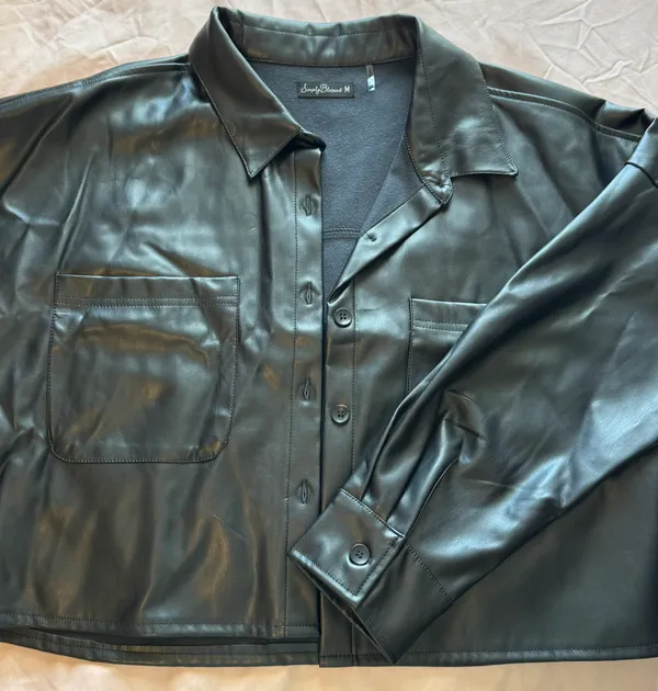 Vintage Cropped Oversized Leather Jacket Size M - Image 2