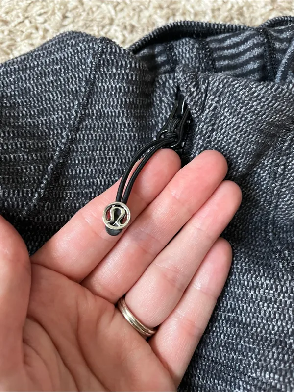 lululemon athletica Define Jacket in Heathered Gray - Size 2/4 - Image 3