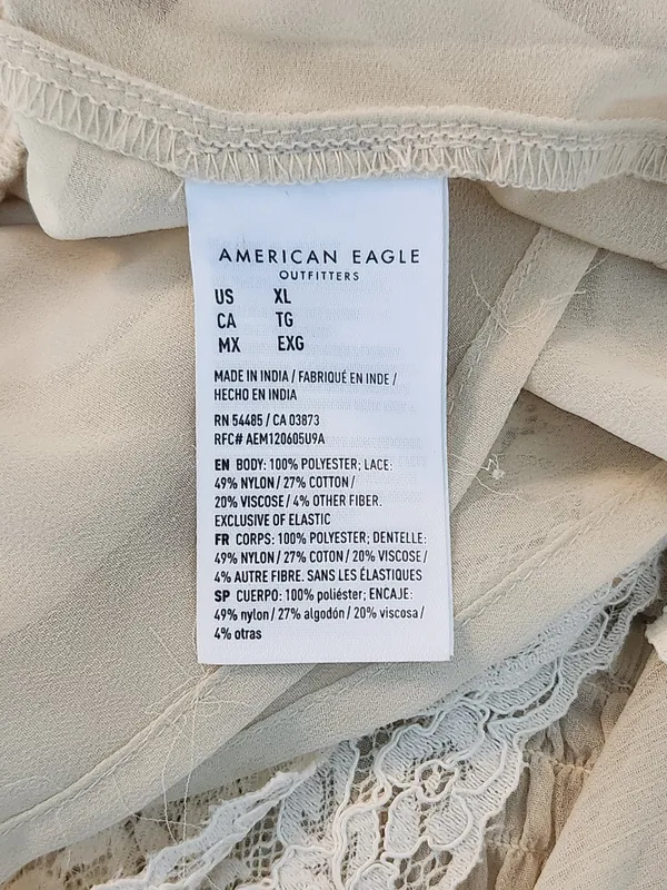 American Eagle Cream Boho Ruffle Lace Cropped Top Size XL - Image 8