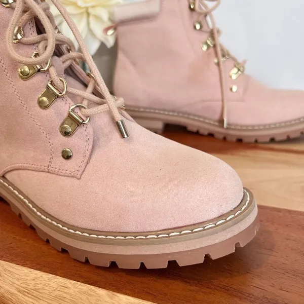 New Guess combat boots size 5.5‎ - Image 3