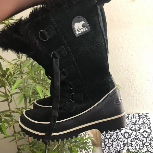 Womens Sorel Tivoli High II Waterproof Winter Rain Mid Calf Snow Boots black winter snow boots faux fur lining Size US 6 - Image 2