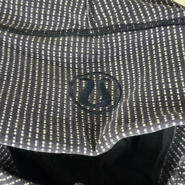 Lululemon Scuba Hoodie Full Zip Jacket Black White Micro Dot Print Size 4 - Image 2