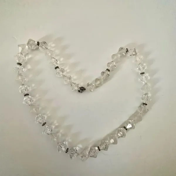 Clear beaded silver tone vintage long necklace - Image 5