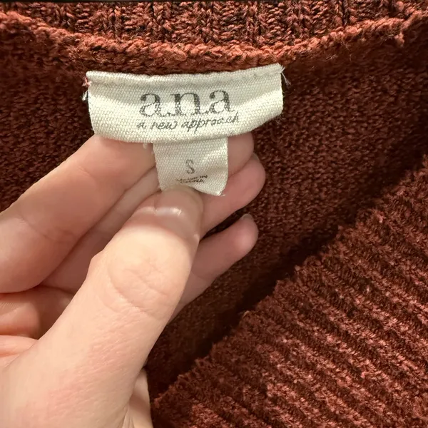 a.n.a Women's Terracotta V-Neck Sweater - Image 3