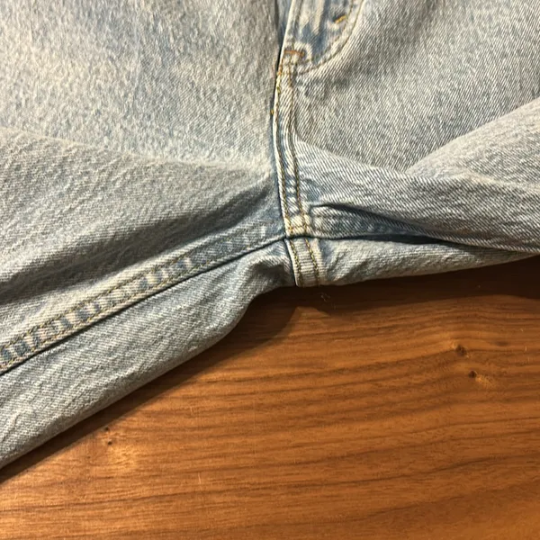 Abercrombie & Fitch The 90’s Straight Ultra High Rise Jeans Size 28 Light Wash - Image 7