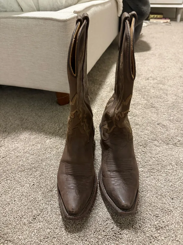 Old West Leather Cowboy Boots - Image 3