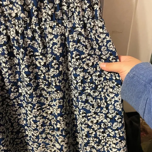J.CREW BLUE FLORAL SUNDRESS - Image 6