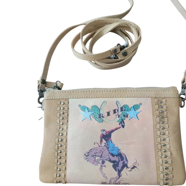 Montana West Ride ‘em! | Western style leather shoulder/crossbody gives cowgirl energy - Image 6