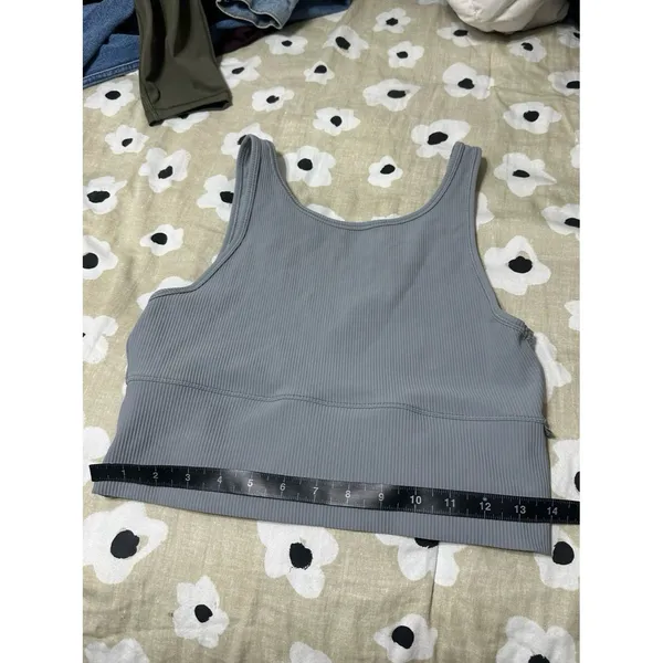 Lululemon tank top - Image 4