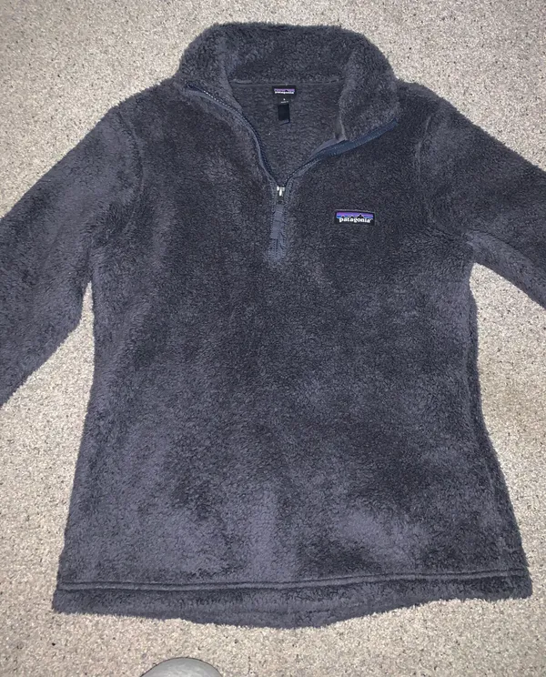Patagonia Fleece 1/4 Zip - Image 2