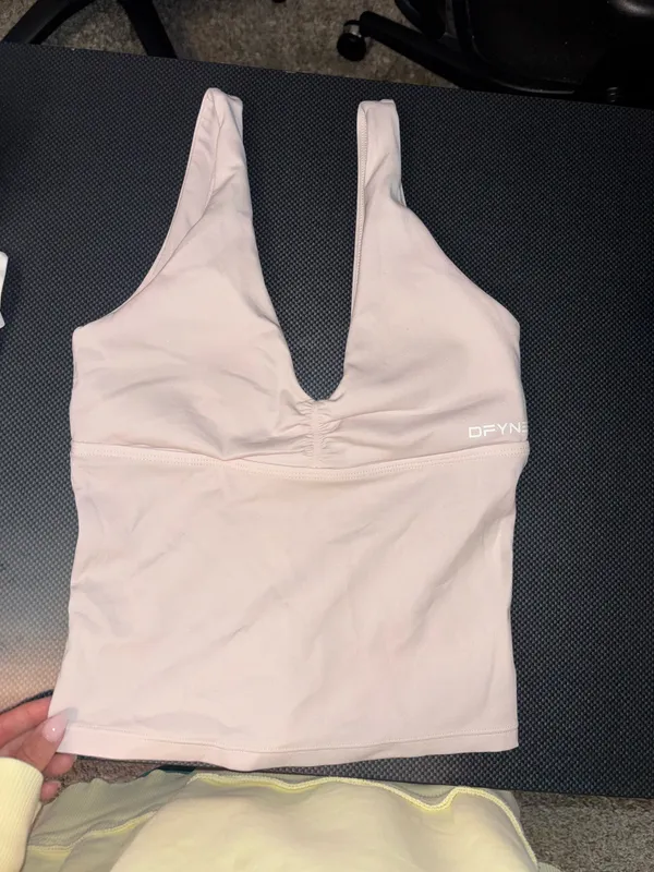 DEFYNE minimal longline top Hannah Pearson line - Image 2