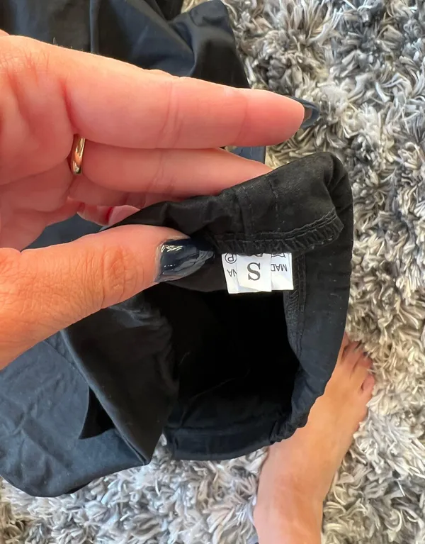 Amazon Parachute Pants - Image 5