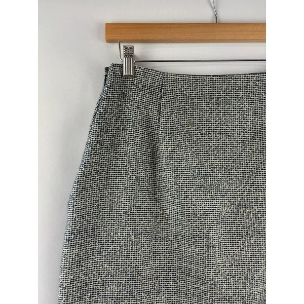 Women’s Banana Republic Size 4 Cream & Blue Pencil Skirt - Image 4