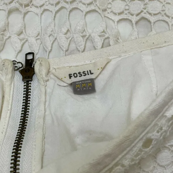 Fossil‎ Cream Mini Skirt Floral Crochet Lace Overlay Zipper Size Medium M - Image 3