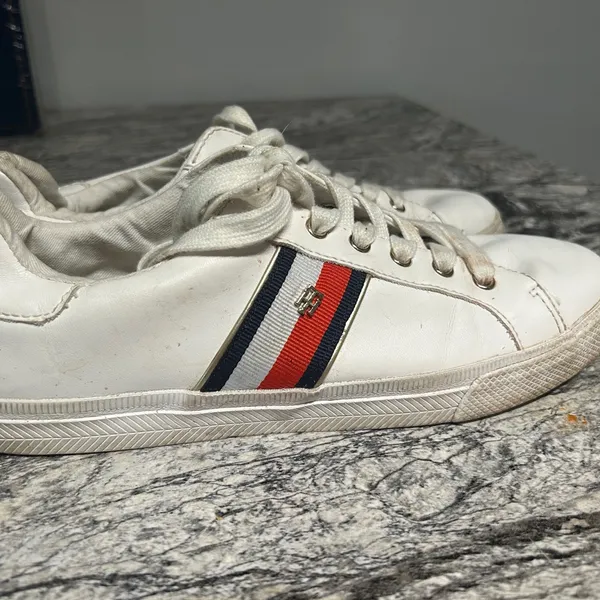 Tommy Hilfiger White Sneakers with Red and Blue Stripes - Image 5
