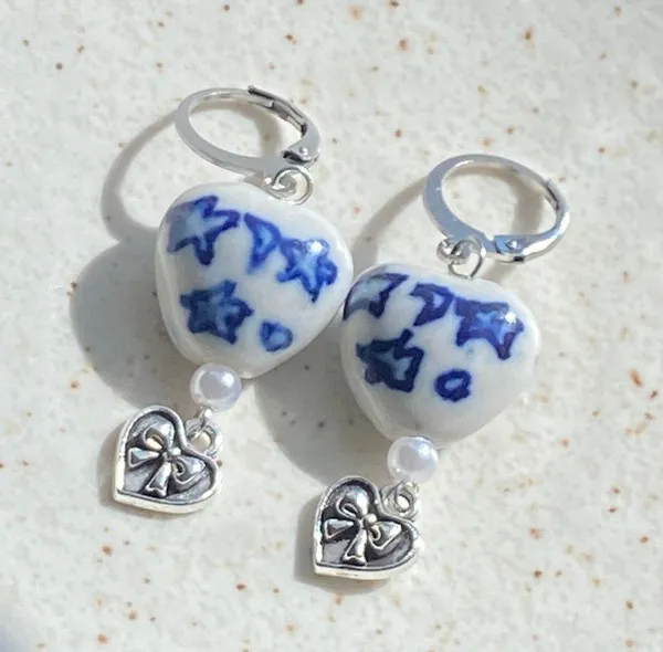 celestial porcelain heart beads & ribbon cute dangle earrings🌝🎀 - Image 4