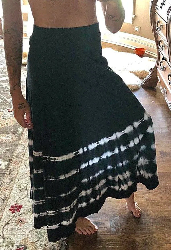 The Dye Maxi Skirt Size M - Image 2