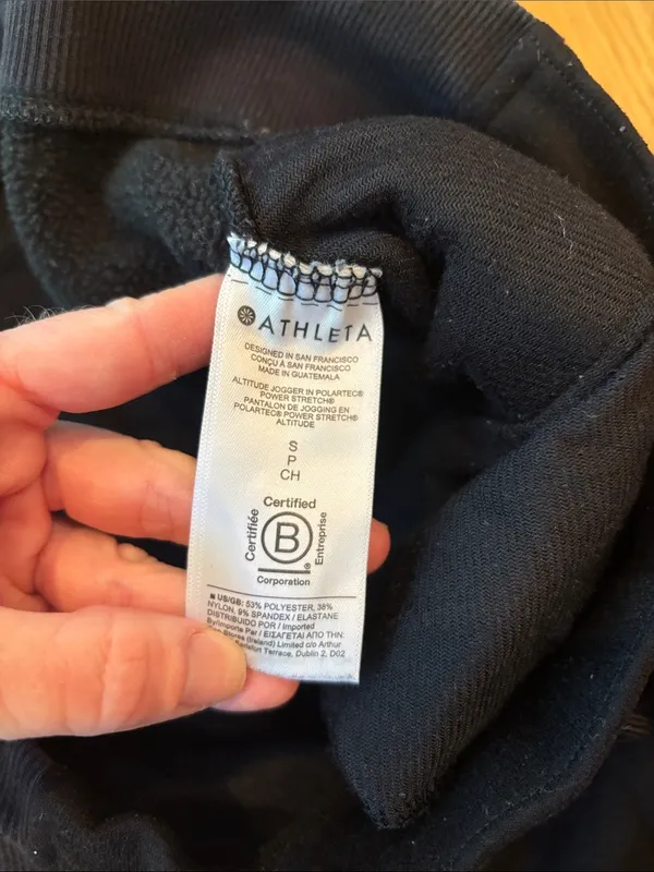 Athleta Jogger Cropped Sweatpants Black Size Small - Image 5
