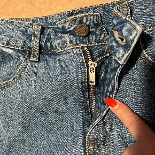 Brandy Melville Y2K ruffled denim mini skirt by J. Galt, size S - Image 11