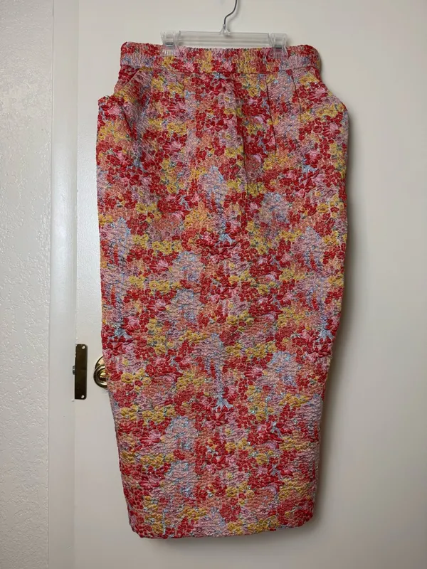 Lulu’s Ellarina Pink Multi Metallic Jacquard Midi Skirt Size M - Image 2
