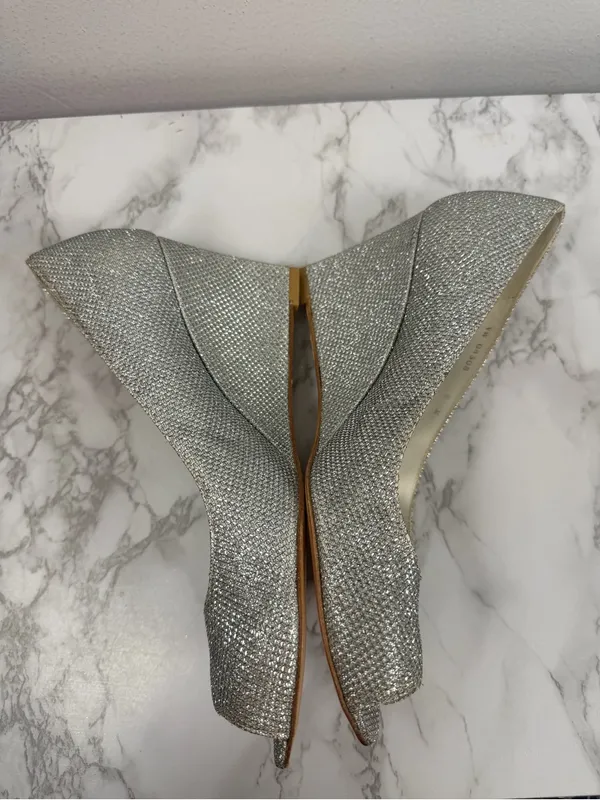 Stuart Weitzman Annaform Size 8 Silver Formal Wedge Pump Heels - Image 8