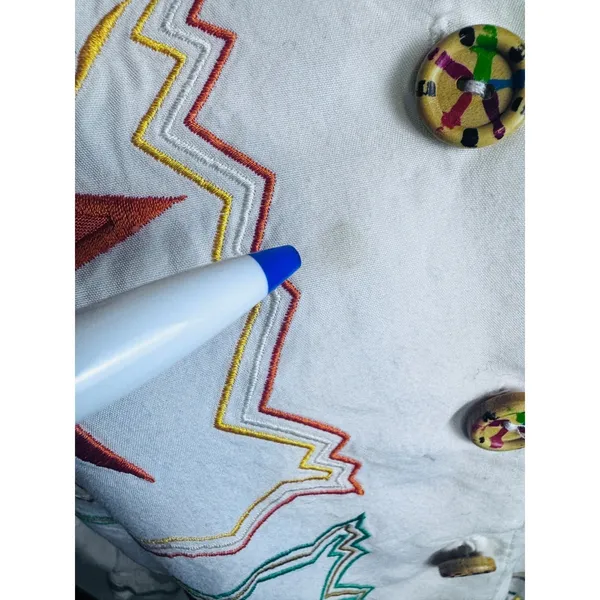 Vintage 90s Express Antibes France Colorful Embroidered Shirt White Flaws - Image 3