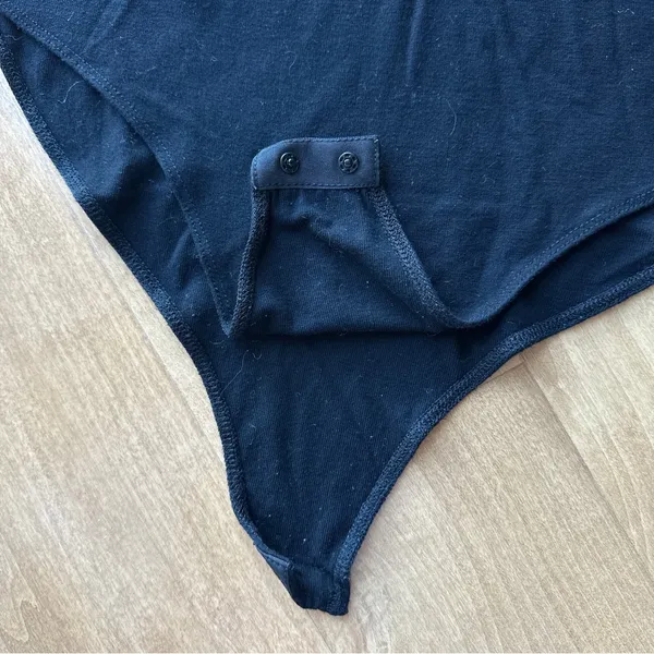Mangopop One Shoulder Black Stretch Bodysuit, Size Medium - Image 5