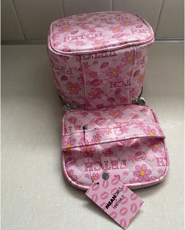 Mean Girls x Forever 21 FETCH Makeup Cosmetic Case Pink NWT - Image 2