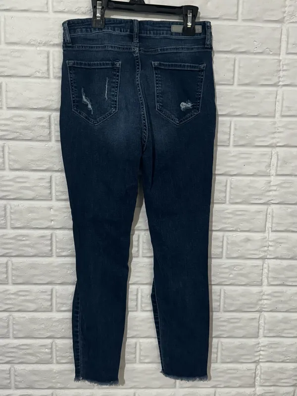 Cello Skinny Jeans Women’s 7 Distressed Raw Hem Medium Wash Denim - Image 3
