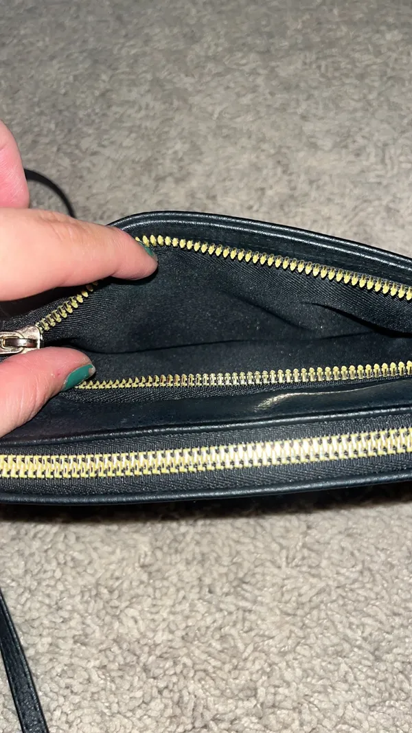 Basic Black Crossbody Bag - Image 8