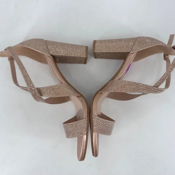 NWOT Rampage Women Rose Gold Glitter Block Heel Sandals Size‎ 8.5 - Image 3