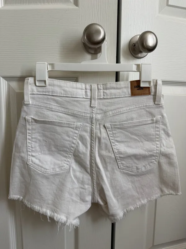 Levi’s Denim Shorts High-Rise - Image 2