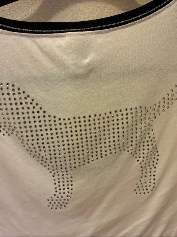 PINK Victoria’s Secret White V-Neck Tee with Black Trim Size Large - Image 6