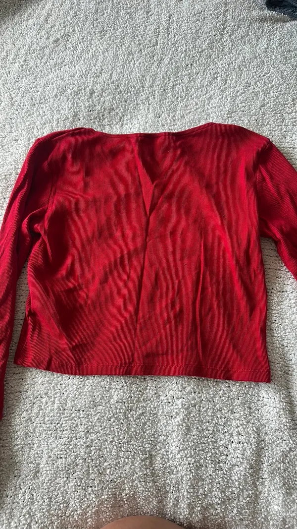 H&M Red Ribbed Long Sleeve Top - Image 3