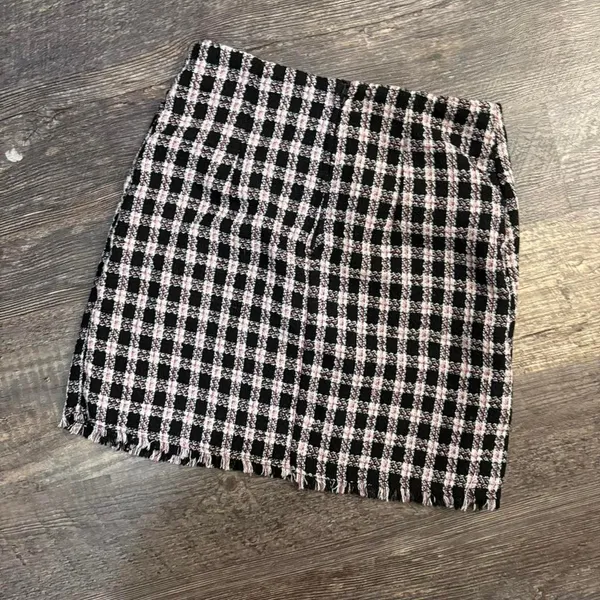 h&m‎ plaid skirt Size 2 - Image 3