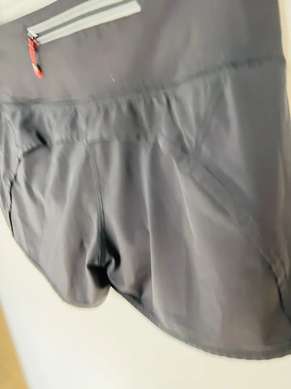 Lululemon Speed Up Short Black - Image 4