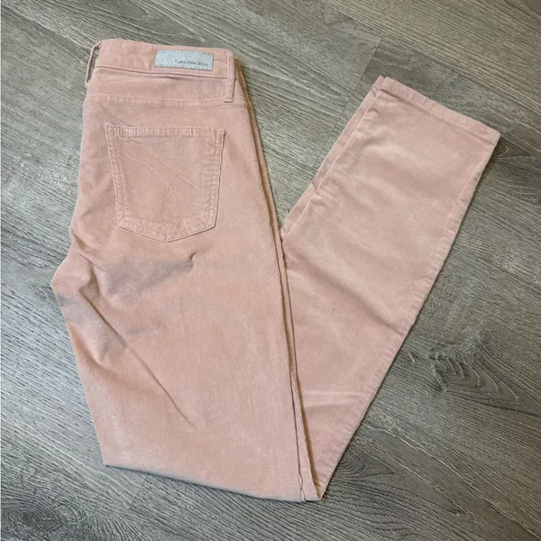 •Calvin Klein• Ultimate Skinny Corduroy Pants - Image 3