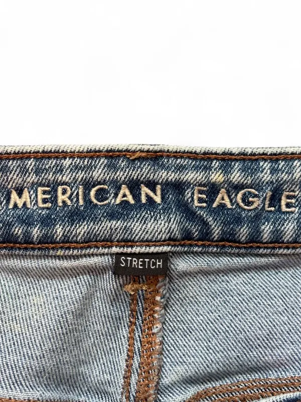 American Eagle Mom Jean High-Rise Stretchy Light Blue Distressed Women’s Size 8 - Image 5