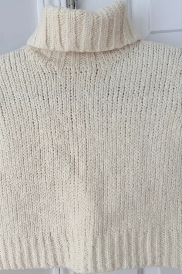 J.Crew Cream Turtleneck Cropped Sweater in Textured Wool Yarn, Size XXS - Image 2