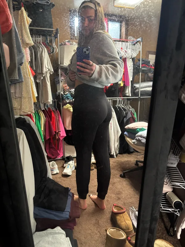 Lululemon Joggers - Image 2