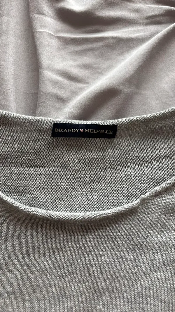 Brandy Melville Sweater - Image 2