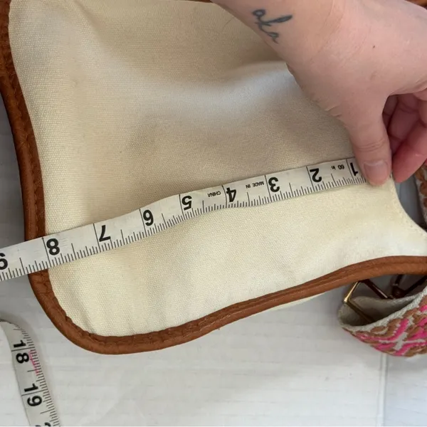 AhDorned Cream Canvas Crossbody Bag Embroidered Strap Boho - Image 4