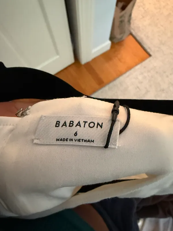 Aritzia Linen Top - Image 5