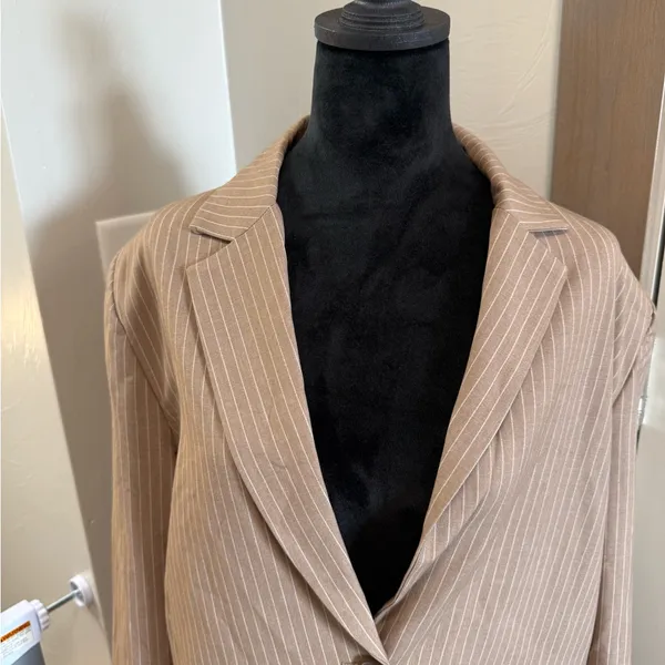 WAYF Double Breasted Brown White Pinstripe Blazer Business Work Career Neutral M - Image 2